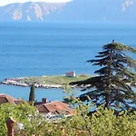 Ruza Apartament