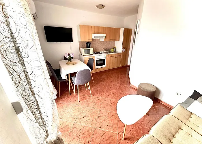 Ruza Apartment *